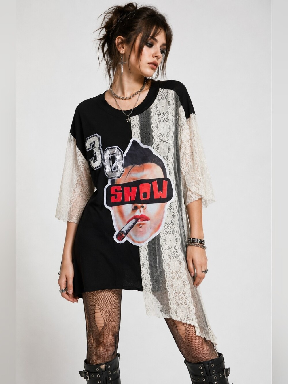 Ups & Downs Y2K Graphic Lace Sequin Tunic Top Black Ivory Size M